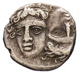 Istros - Dracma databile a cavallo fra il V e il IV Secolo a.C. Fronte: due volti maschili