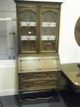 Edwardian period good quality oak Bureau Bookcase, the Bureau section on a raised barley twist