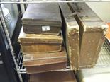 Collection of Vintage suitcases, graduating sizes, including 5 leather all in a distressed