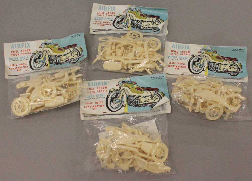 Four Airfix No.1635 Ariel Arrow Super Sports plastic model kits