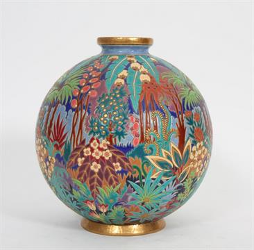 Tres Rare Vase De Longwy Boule Coloniale Jungle En Emaux De Longwy Exemplaire 32 50 Decor