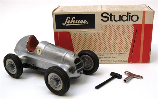 schuco clockwork cars