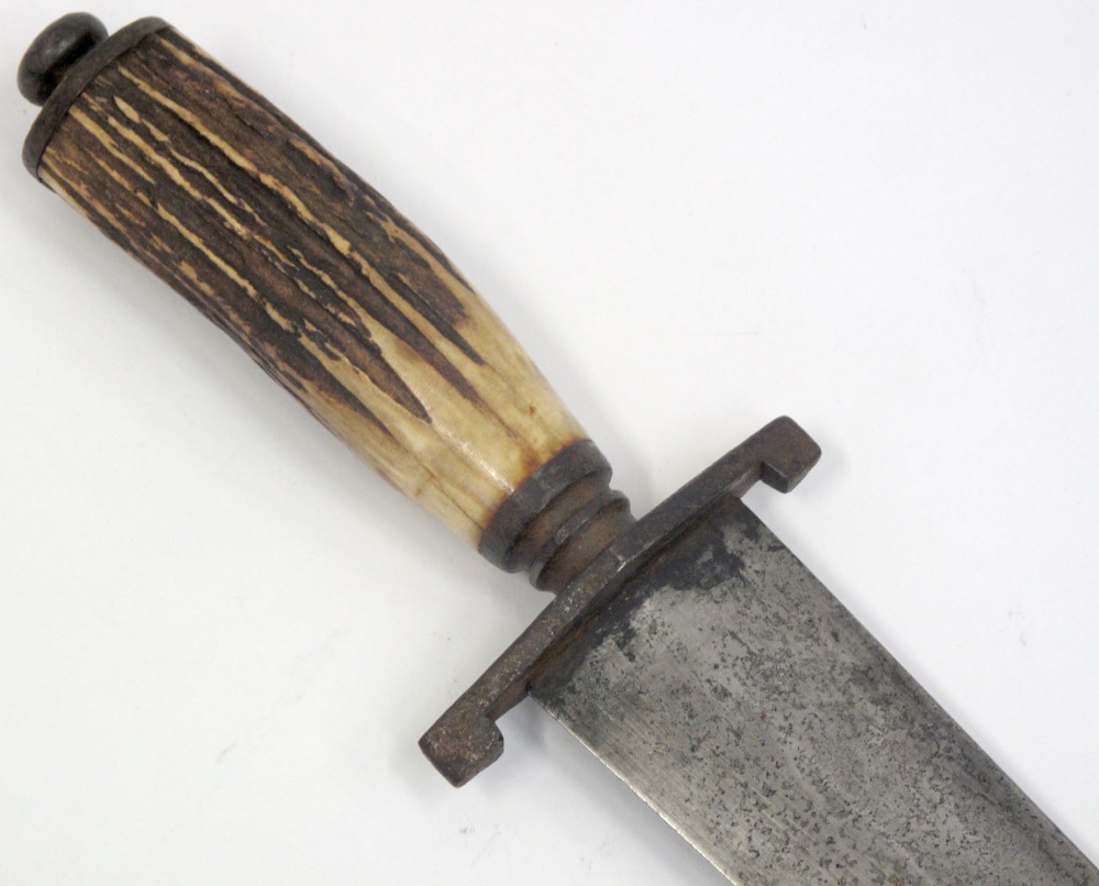 Large German Hunting Knife Circa 18th Century stag horn grip with plain