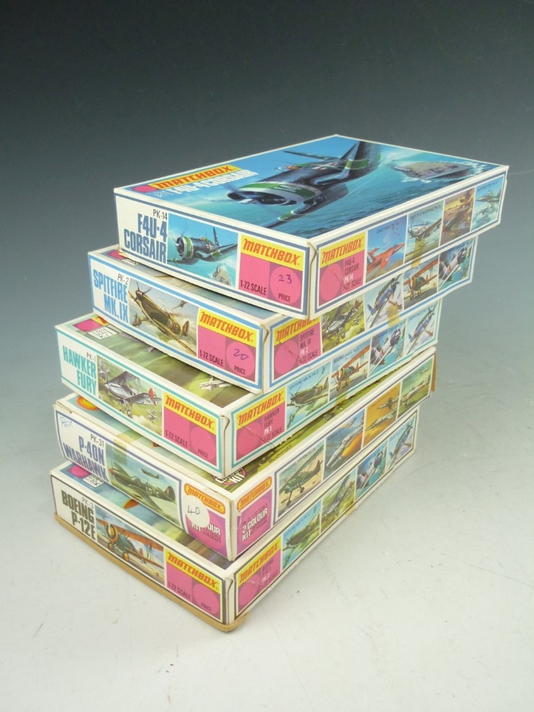 5 Matchbox 172 scale model aircraft kits including a F4U4 Corsair, a Spitfire MkIX, a Hawker F