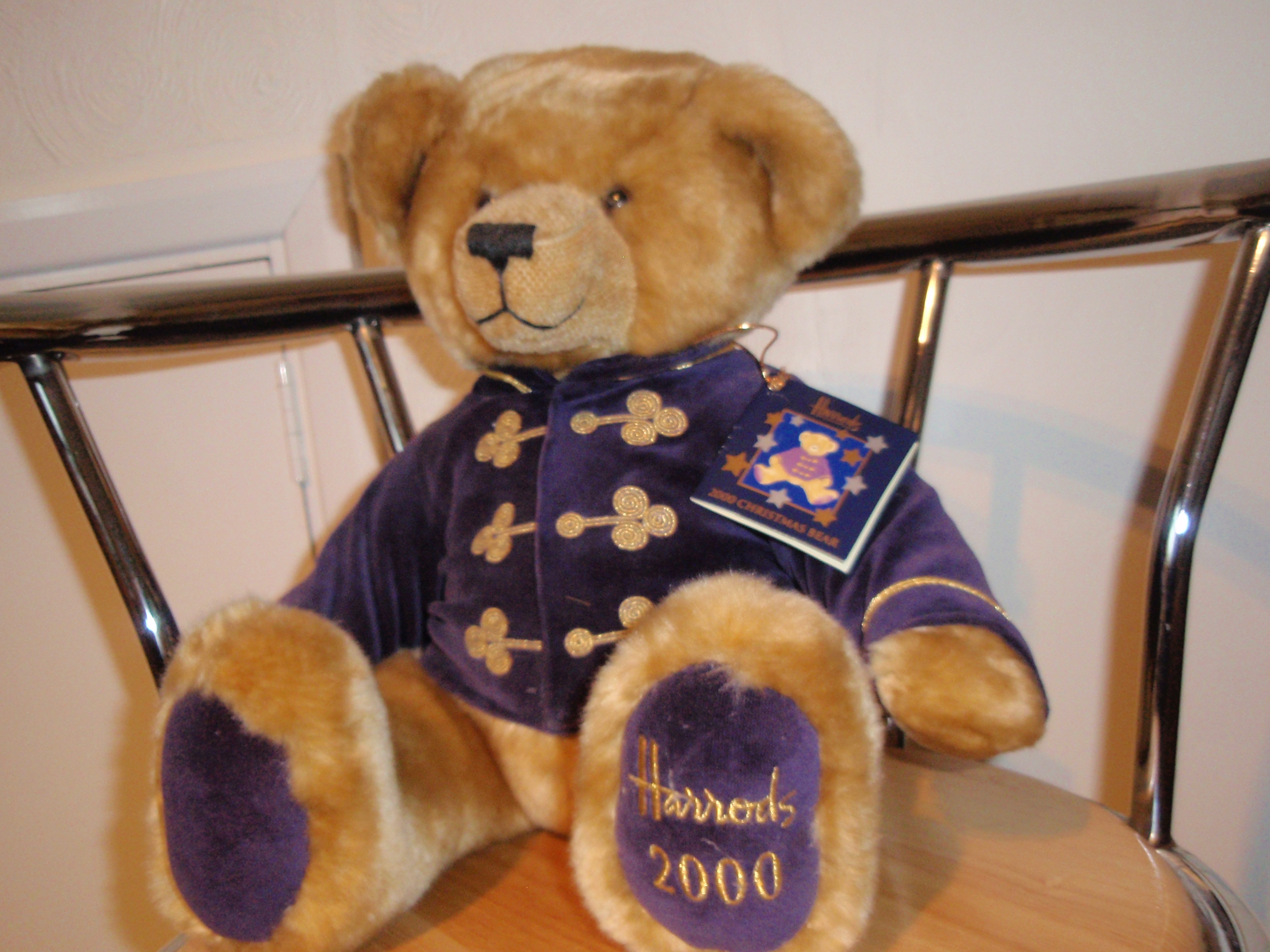 2000 harrods bear