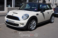 MIN17238 – MINI Cooper S la 10.989 EUR (vândut)