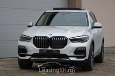 BMW29610 – BMW X5 xDrive la 64.700 EUR
