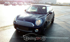 MIN11320 – MINI ONE la 7.497 EUR