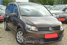 VOL21899 – Volkswagen Touran la 7.990 EUR