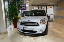 MIN09296 – MINI Cooper la 19.700 EUR (vândut)