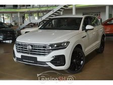 VOL23987 – Volkswagen Touareg la 54.979 EUR (vândut)