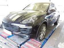 POR18211 – Porsche Cayenne la 50.099 EUR (vândut)