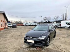VOL24232 – Volkswagen Golf Variant la 12.257 EUR