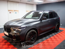 BMW32907 – BMW X5 la 80.920 EUR