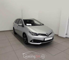 TOY28226 – Toyota Auris Turbo Touring Sports la 19.654 EUR