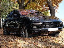 POR16591 – Porsche Cayenne Turbo la 92.820 EUR