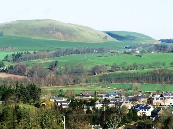 Image of A circular route passing through the Minto Hills with the option of ascending to their summits; also passes through the settlement of Minto. After enjoying the twin domes of the Minto Hills rising to 276m you may want to have a look at two of Denholm’s notable buildings – Dr John Leyden’s thatched house who was a poet and linguist. Also worthy of note is The Text House a superlative example of an Arts and Crafts building.

Denholm lies 3 miles north-east of Hawick on the A698.