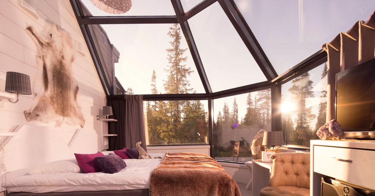 Glass igloos at Luosto