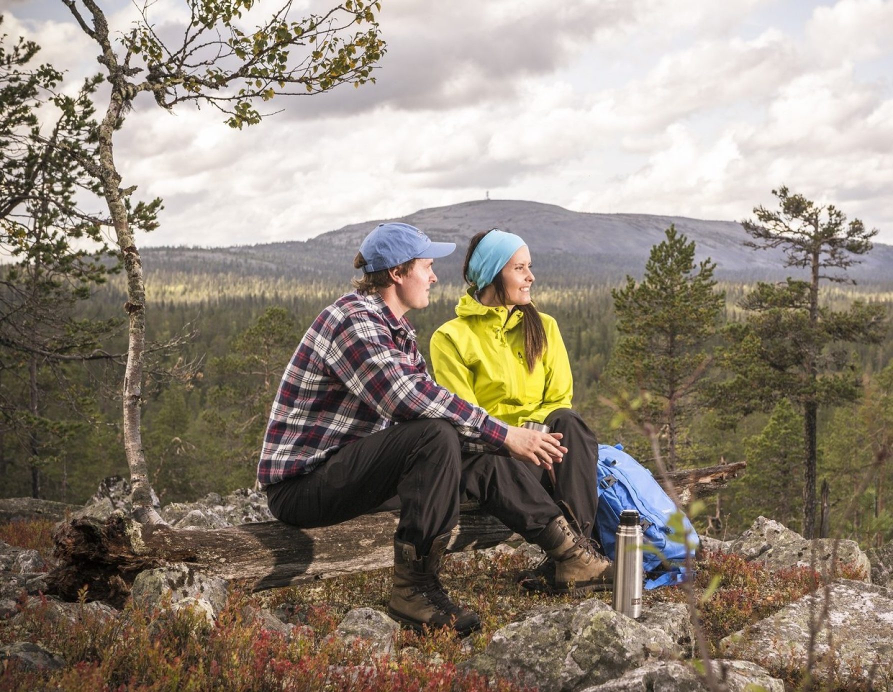 Patikoi Pyhä-Luosto kansallispuistossa - P L Kesa Rykimakuru Crop