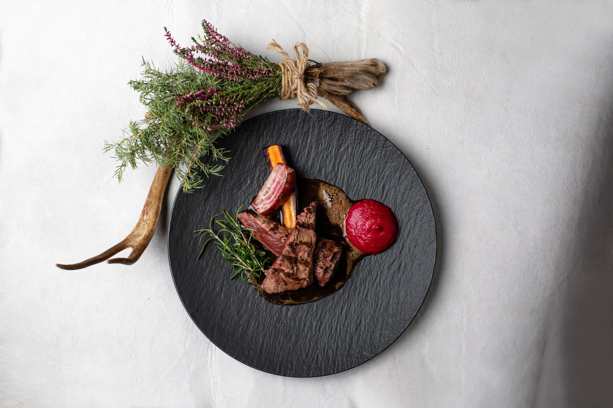 Aihki_kesämenu