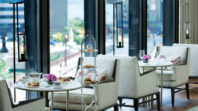 Langham Chicago tea time