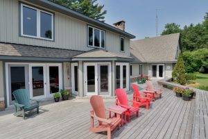 Bella Lake Cottage for Sale