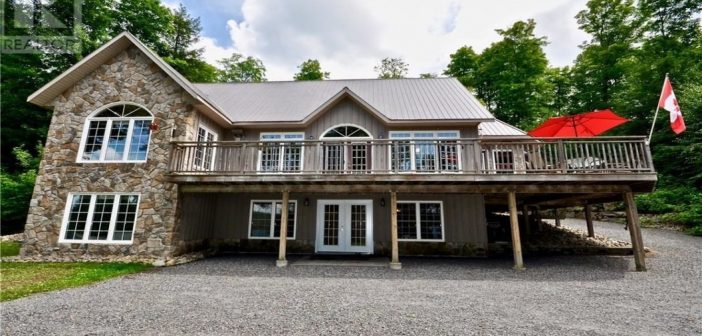 Kearney Cottage For Sale
