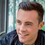 Book theatre tickets to watch the live performance of Nathan Carter