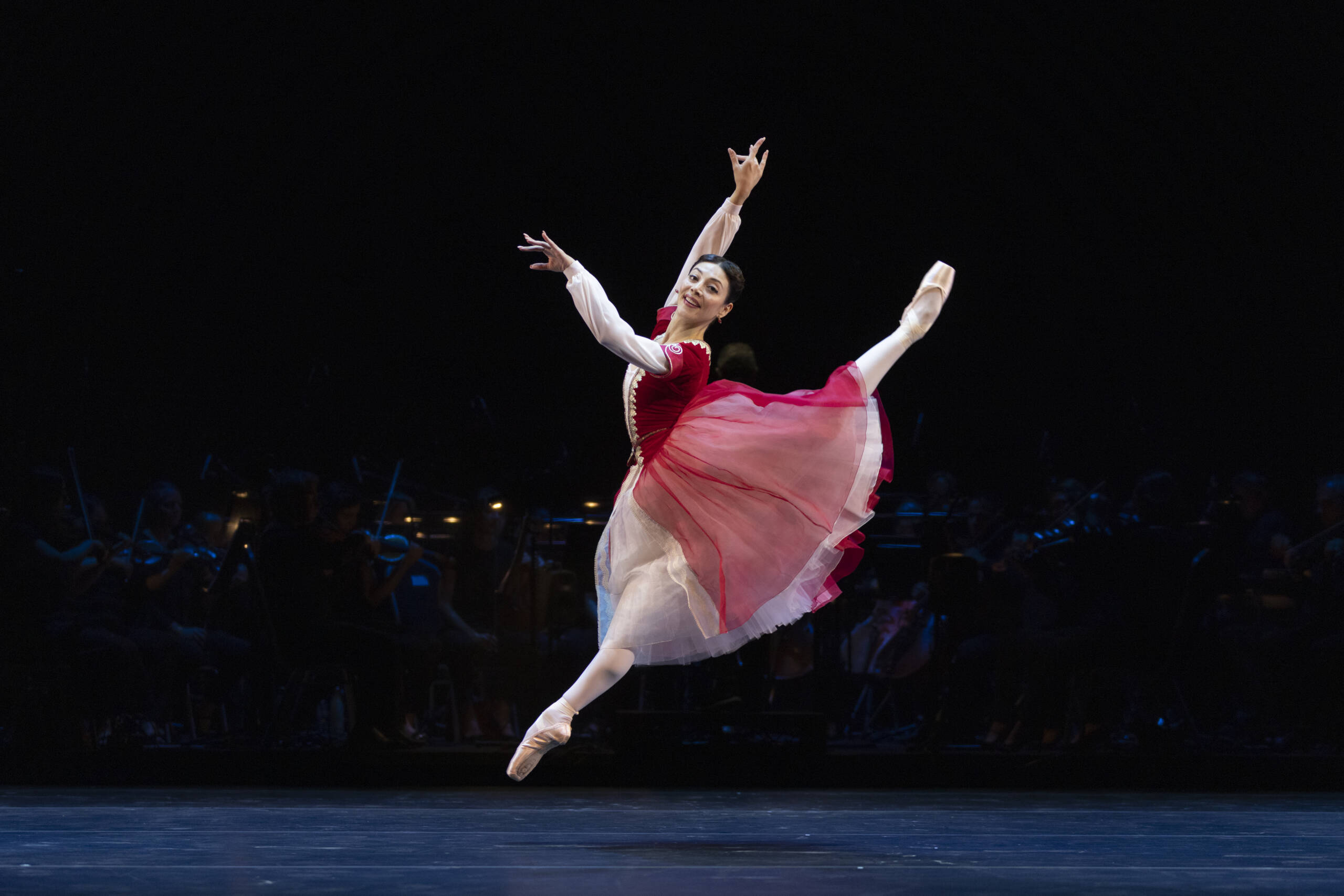 Nureyev Legend and Legacy Tickets - Theatre Royal Drury Lane, London ...
