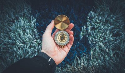 6 projets tech qui t’aident à t’orienter quand t’es paumé