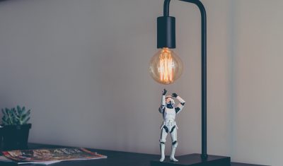 10 podcasts pour éclairer ta quête de sens au travail !