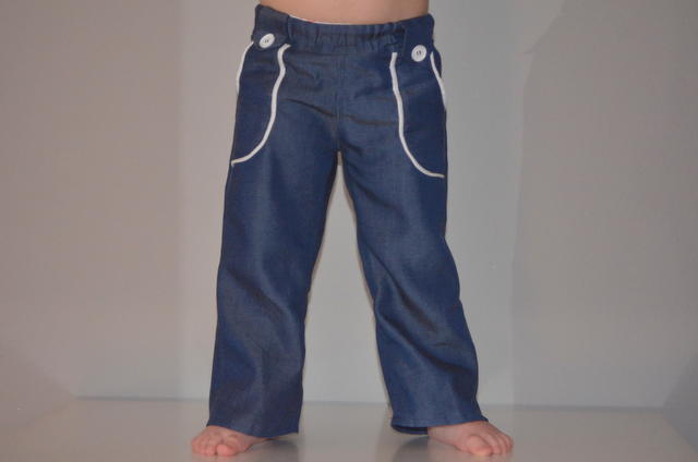 Ben&Mia Pants by Lily Bird Studio KCWC- dia 1: pantalón de niña- Ben & Mia pants de Lily Bird Studio