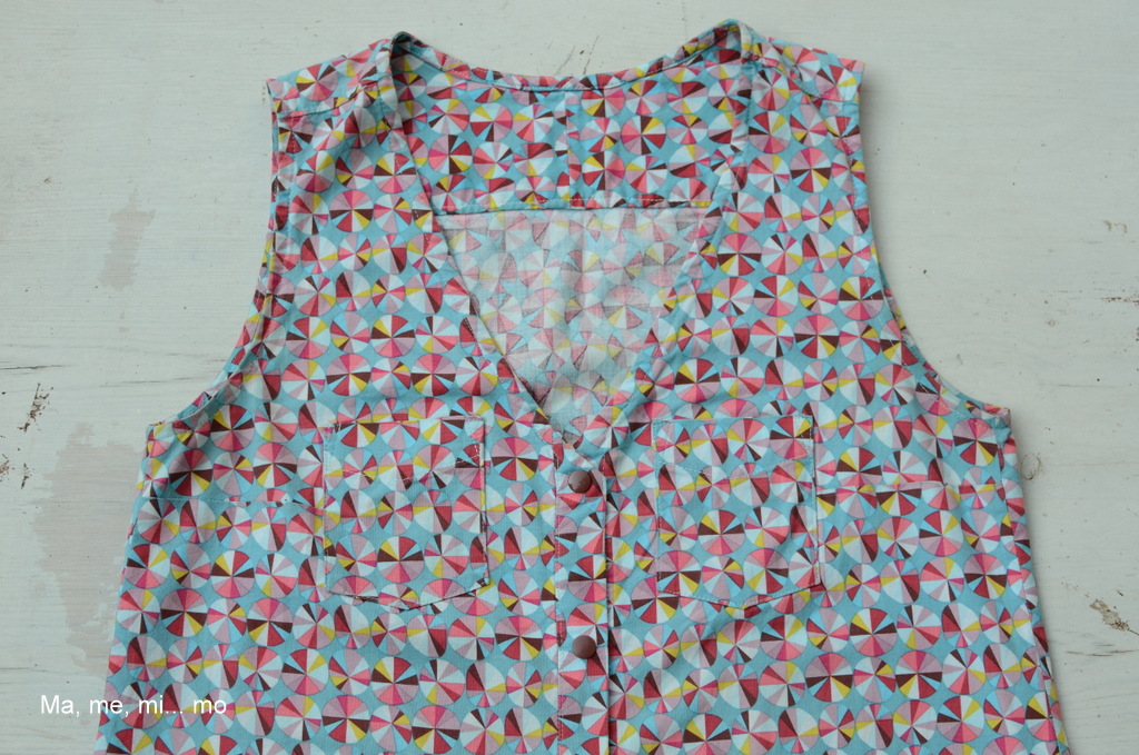 mamemimo alder dress 02 Alder dress con cuello pico