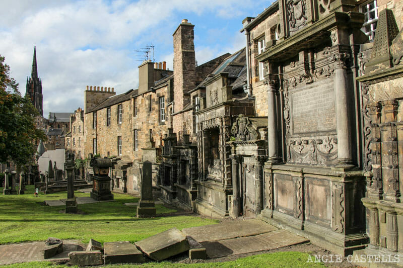 Ruta por la Old Town de Edimburgo - Cementerio de Greyfriars