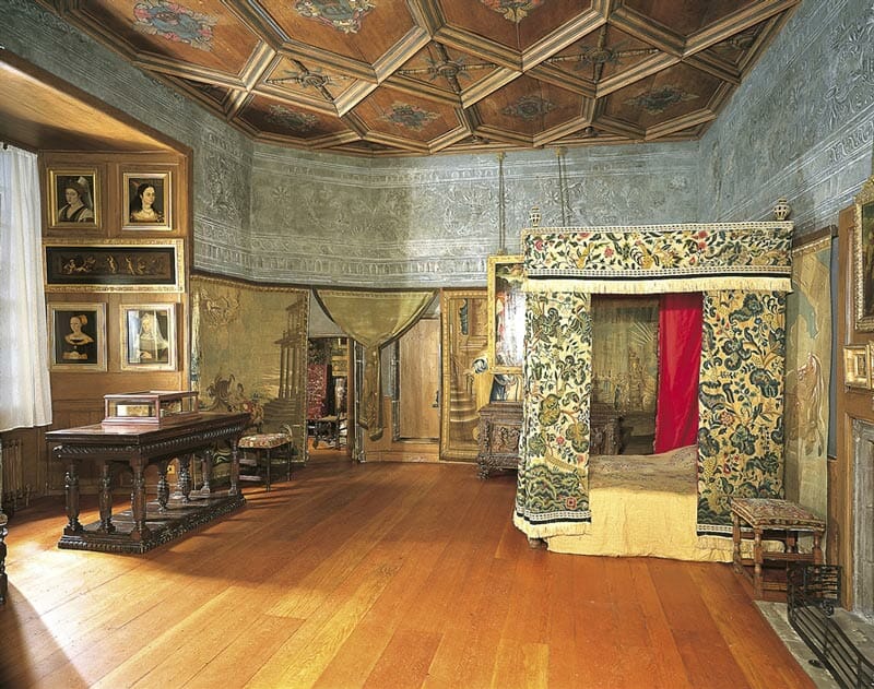 La habitación de Mary Queen of Scots en el palacio de Holyrood