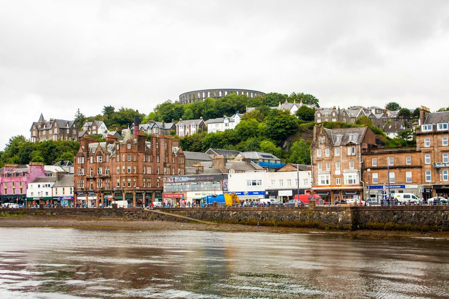 Qué ver en Oban, la puerta de las islas de Escocia