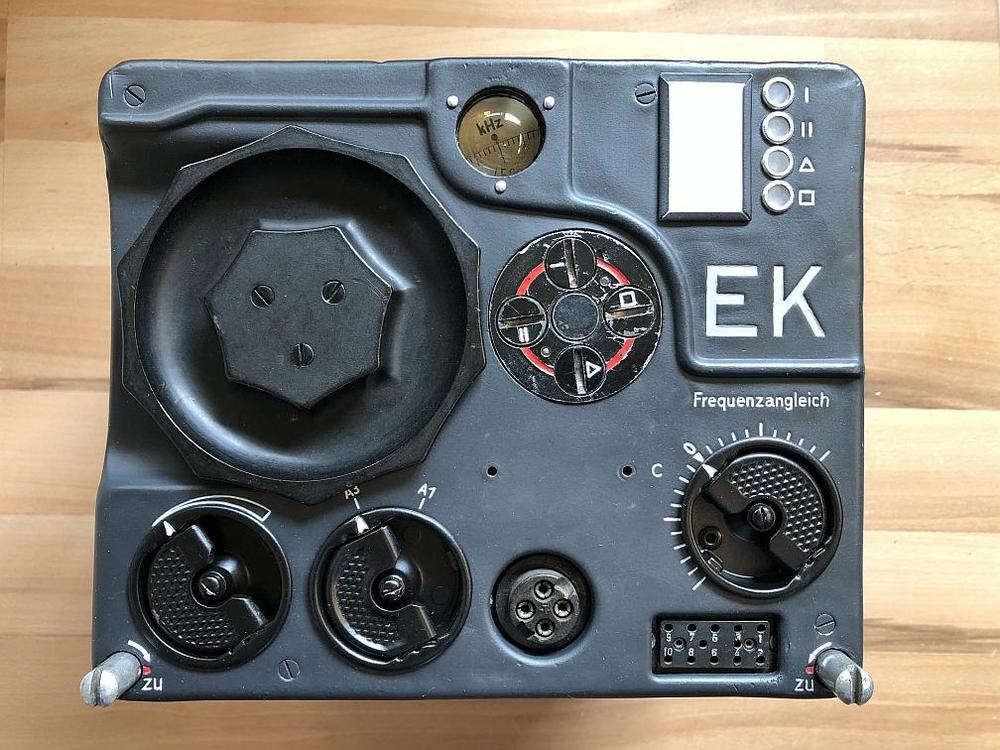 E10K_new_front.thumb.jpg.1a5f3a52056e2878ff4dd8b844bb930a.jpg