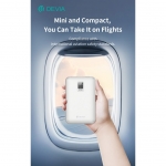 Mini power bank ultra4 da 22,5 w con 2 cavi integrati 20000 silver