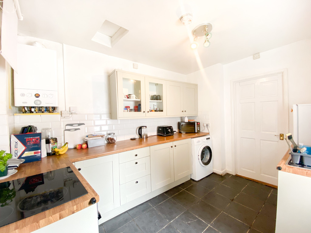 1 Bedroom Flat For Sale Aberystwyth