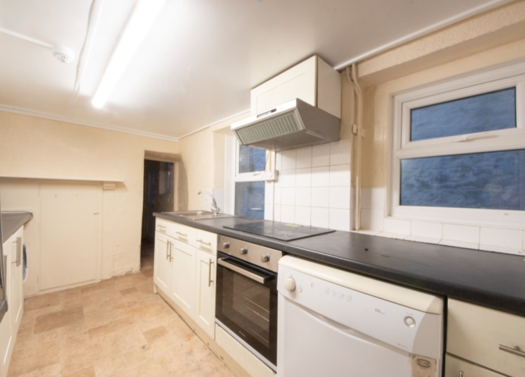 5 Bedroom Mid Terraced House For Sale Aberystwyth