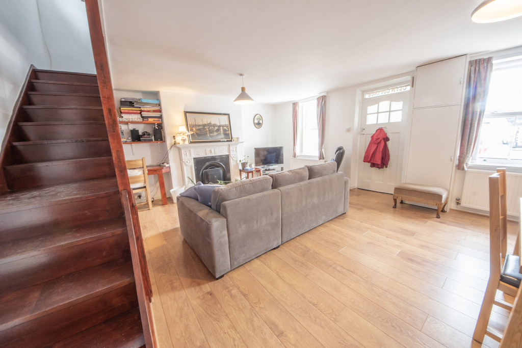 2 Bedroom Mid Terraced House For Sale Aberystwyth