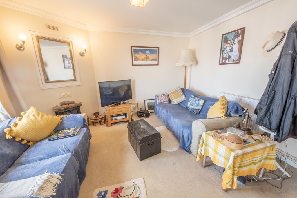 2 Bedroom Apartment For Sale Aberystwyth