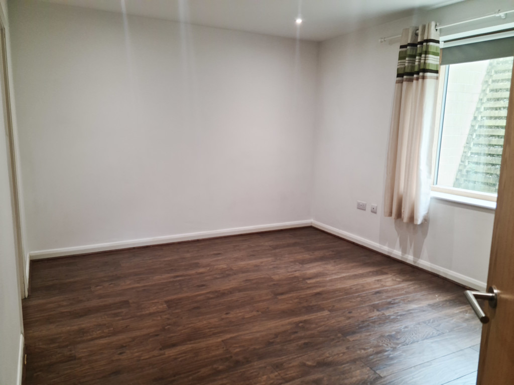 2 Bedroom Ground Floor Flat For Sale Aberystwyth