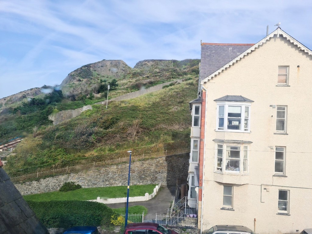 4 Bedroom SemiDetached House For Sale Aberystwyth