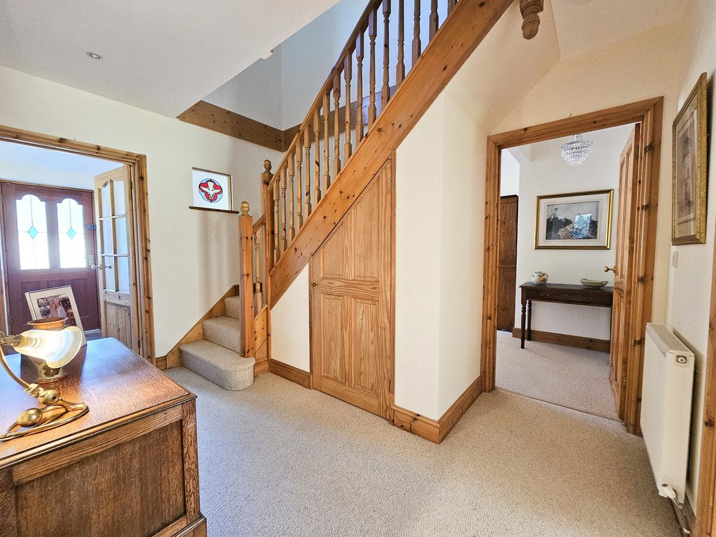 5 Bedroom Detached House For Sale Aberystwyth