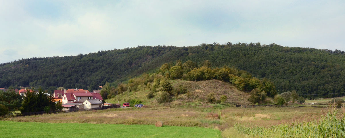 Libomyšl, Tvrziště Hrádek u Libomyšle