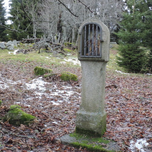 Wayside shrine near one of the deserted homesteads. 