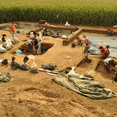 Working image from the archaeological excavation in 2010 when a chamber tomb from the Bell Beaker culture was discovered.