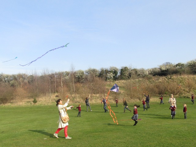 SLCJS Sharing the Learning Kites 1