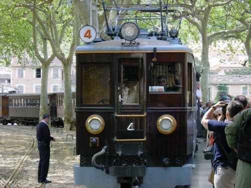Zugfahrt nach Sóller Zugfahrt nach Sóller